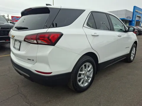 More photos of 2024 Chevrolet Equinox AWD LT at Outten Chevrolet Allentown, PA