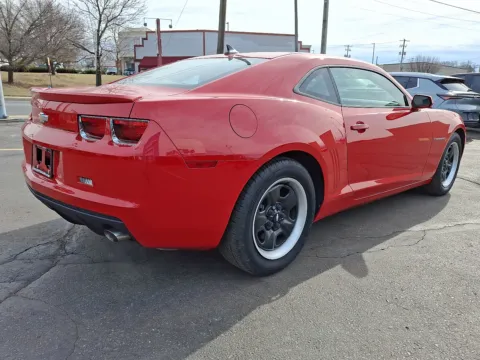 More photos of 2012 Chevrolet Camaro 2LS at Outten Chevrolet Allentown, PA