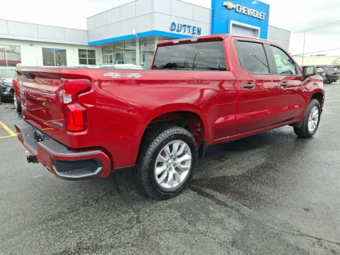 More photos of 2021 Chevrolet Silverado 1500 Custom at Outten Chevrolet Allentown, PA