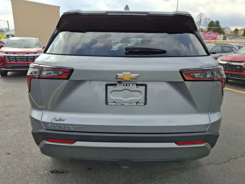 More photos of 2025 Chevrolet Equinox AWD LT at Outten Chevrolet Allentown, PA