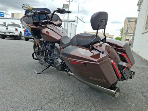 More photos of 2024 Harley-Davidson Road Glide CVO Road Glide at Outten Chevrolet Allentown, PA