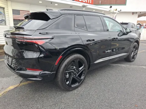 More photos of 2024 Chevrolet Equinox EV RS at Outten Chevrolet Allentown, PA