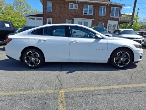 More photos of 2022 Chevrolet Malibu FWD LT at Outten Chevrolet Allentown, PA