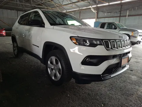 Photos of 2022 Jeep Compass Latitude 4x4 for sale in Allentown, PA at Outten Chevrolet Allentown
