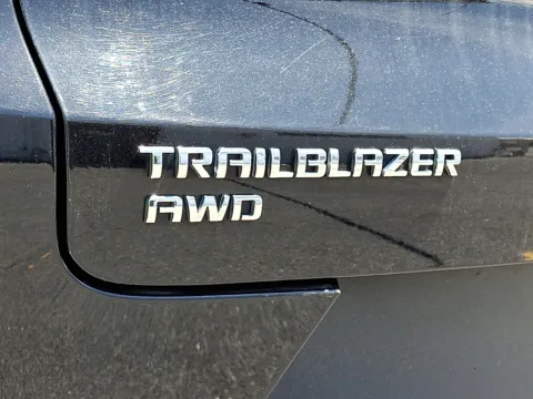 More photos of 2025 Chevrolet Trailblazer AWD LT at Outten Chevrolet Allentown, PA