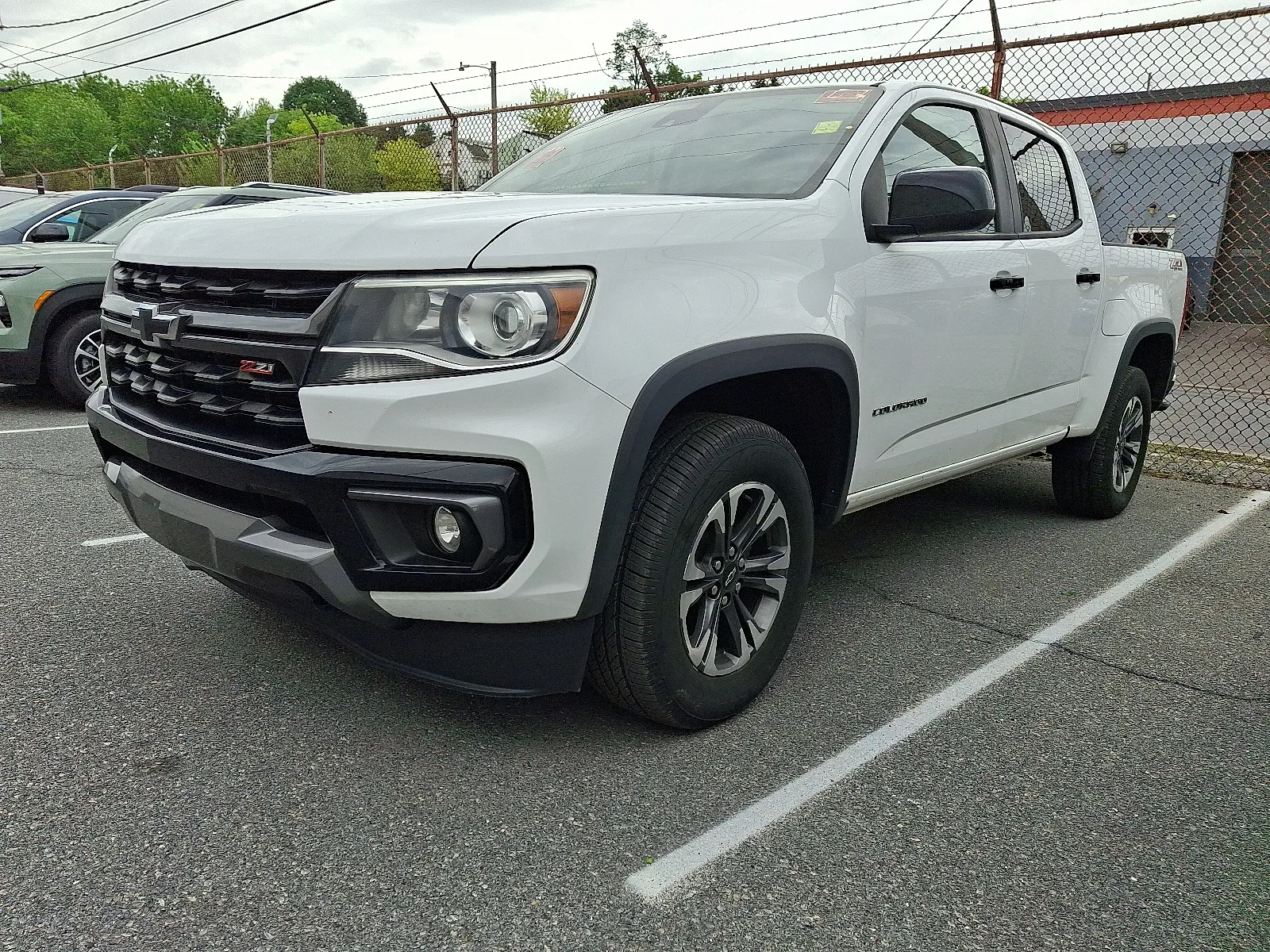 White 2021 Chevrolet Colorado 4WD Crew Cab Short Box Z71 for sale in Allentown, PA
