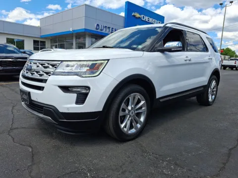 White 2019 Ford Explorer XLT for sale in Allentown, PA
