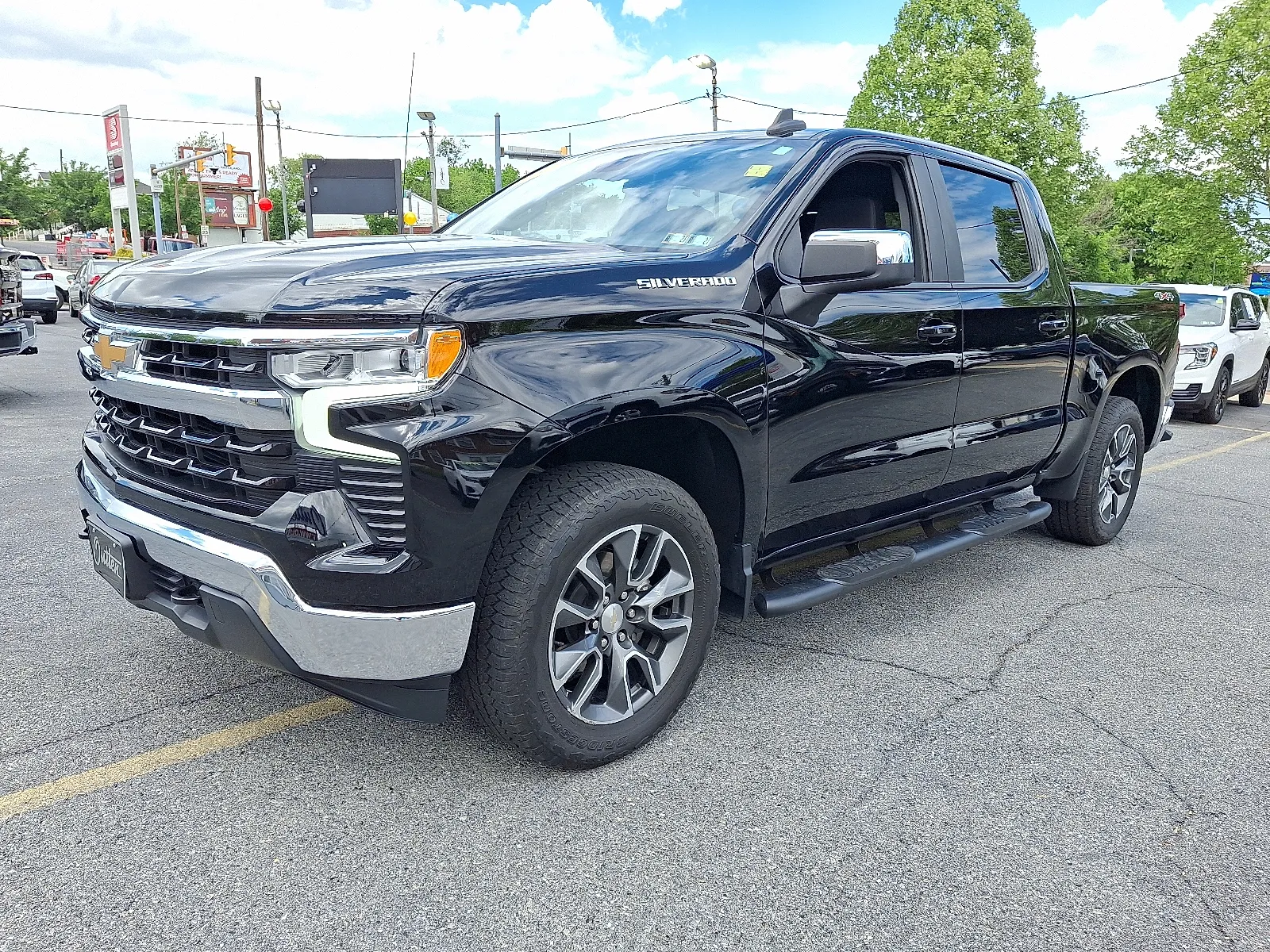Black 2023 Chevrolet Silverado 1500 4WD Crew Cab Standard Bed LT for sale in Allentown, PA