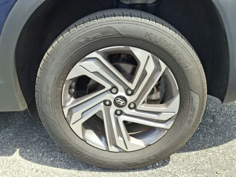 More photos of 2023 Hyundai Santa Fe SE at Outten Chevrolet Allentown, PA