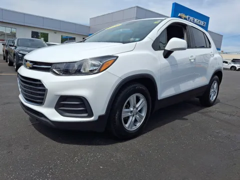 White 2020 Chevrolet Trax FWD LS for sale in Allentown, PA