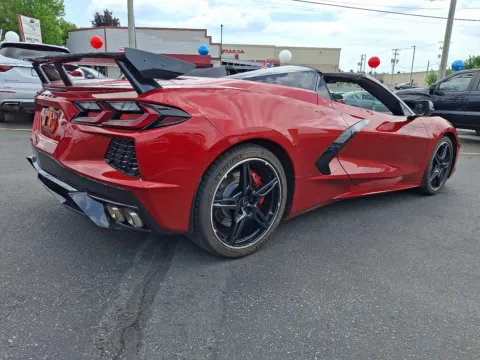 More photos of 2022 Chevrolet Corvette Stingray RWD Convertible 2LT at Outten Chevrolet Allentown, PA