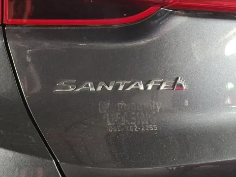 More photos of 2023 Hyundai Santa Fe SEL at Outten Chevrolet Allentown, PA