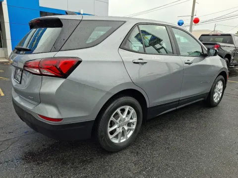 More photos of 2023 Chevrolet Equinox AWD LS at Outten Chevrolet Allentown, PA