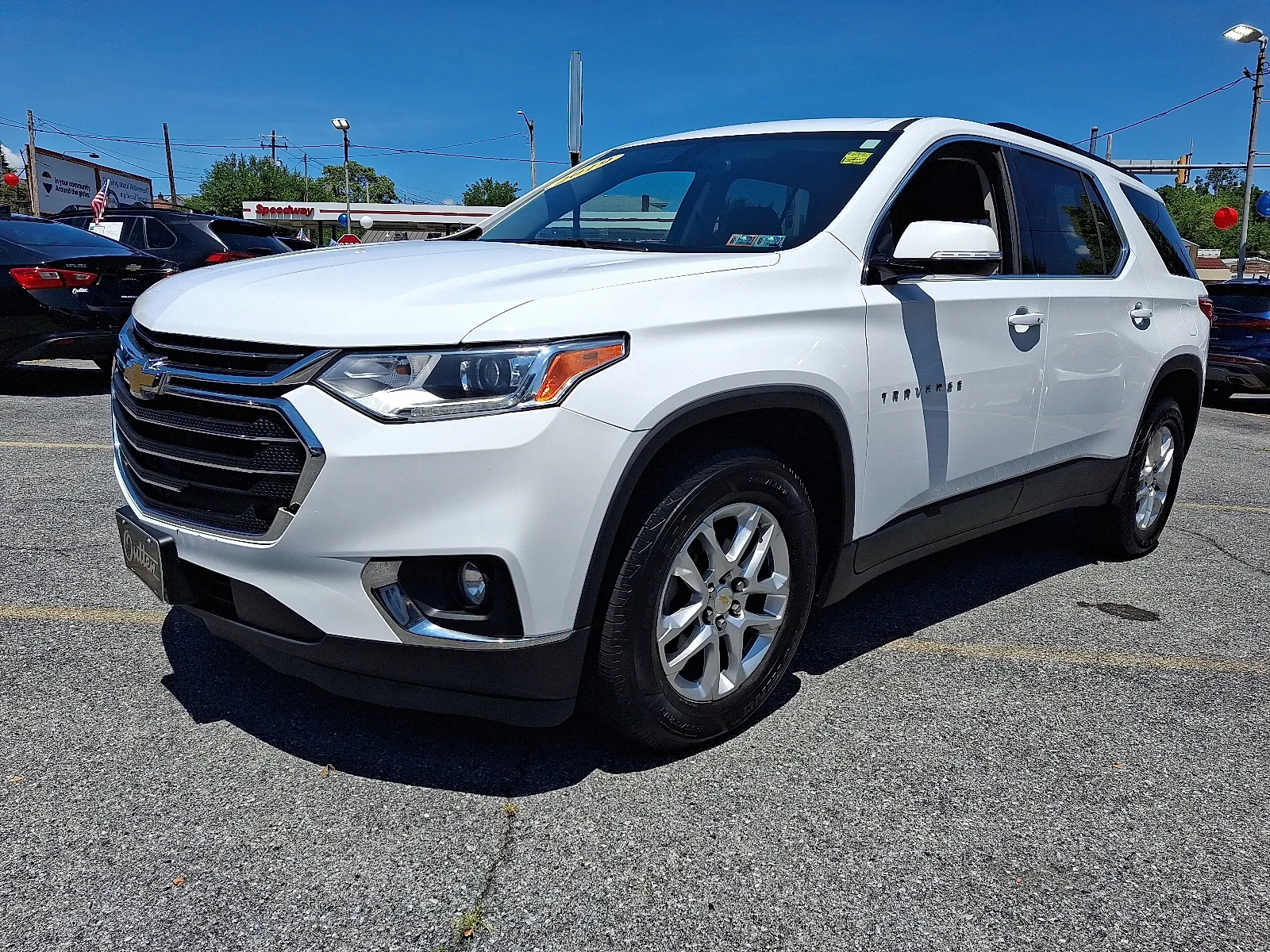 White 2019 Chevrolet Traverse 1LT for sale in Allentown, PA