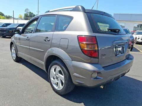 Another view of 2005 Pontiac Vibe for sale in Allentown, PA at Outten Chevrolet Allentown