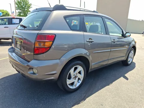 More photos of 2005 Pontiac Vibe at Outten Chevrolet Allentown, PA