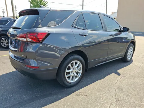 More photos of 2022 Chevrolet Equinox AWD LS at Outten Chevrolet Allentown, PA