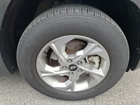 More photos of 2023 Hyundai Tucson SEL at Outten Chevrolet Allentown, PA