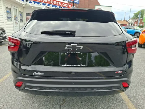 More photos of 2026 Chevrolet Trax FWD 2RS at Outten Chevrolet Allentown, PA