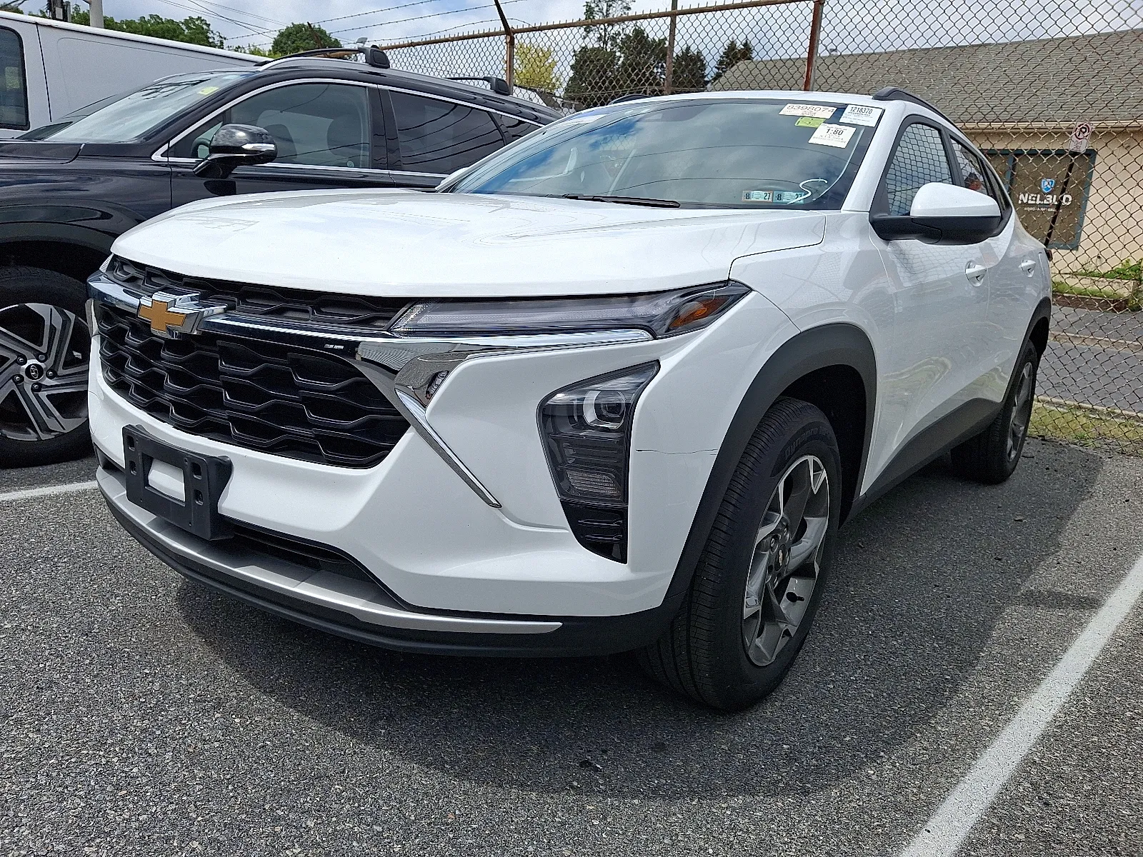 White 2024 Chevrolet Trax FWD LT for sale in Allentown, PA