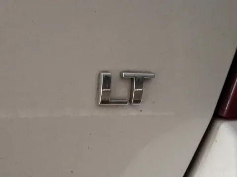 More photos of 2018 Chevrolet Trax LT at Outten Chevrolet Allentown, PA