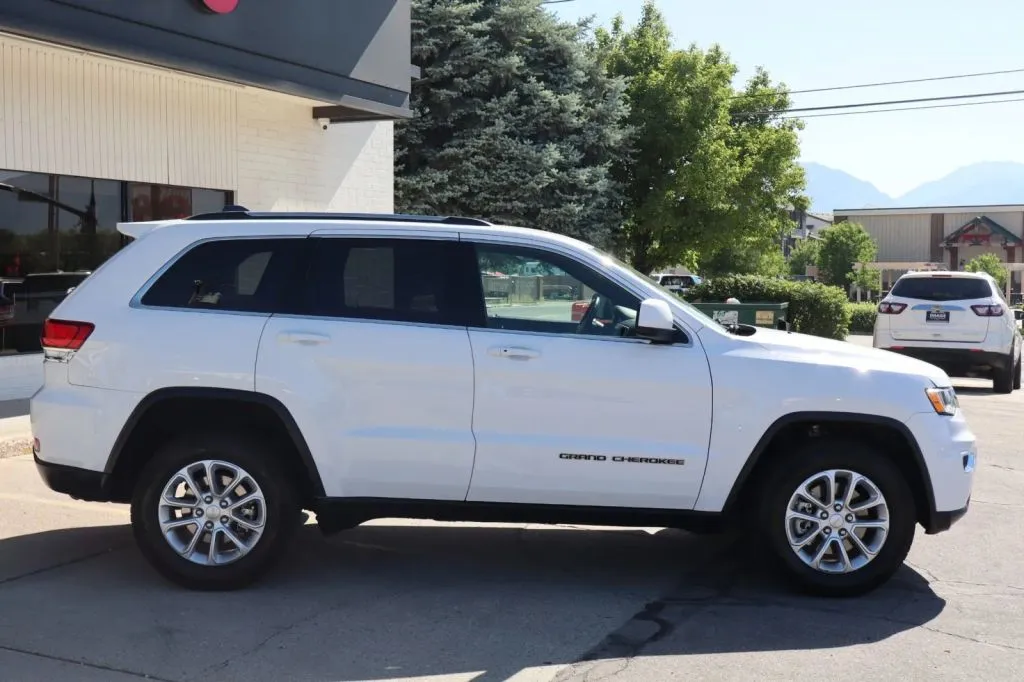 2021 Jeep Grand Cherokee Laredo E - Photo 9