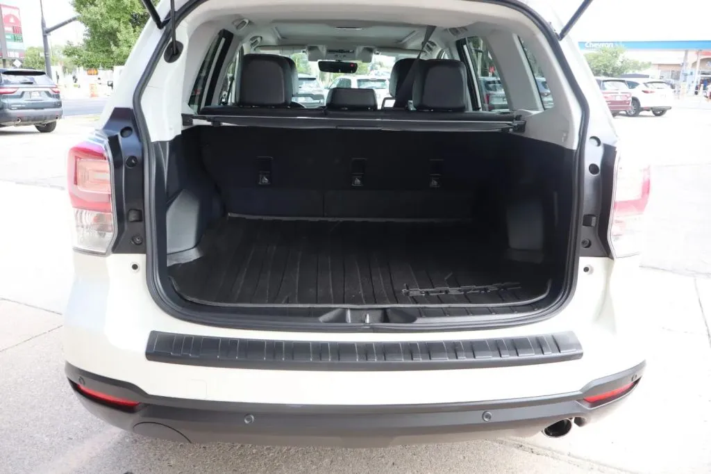 2018 Subaru Forester Touring - Photo 29
