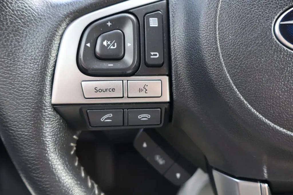 2018 Subaru Forester Touring - Photo 20