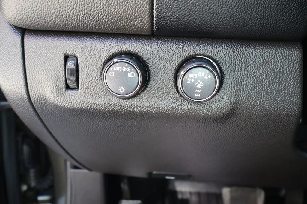 2018 Chevrolet Colorado ZR2 - Photo 15