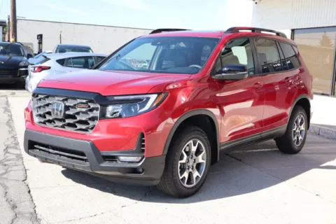 More photos of 2022 Honda Passport TrailSport at Image Auto, UT