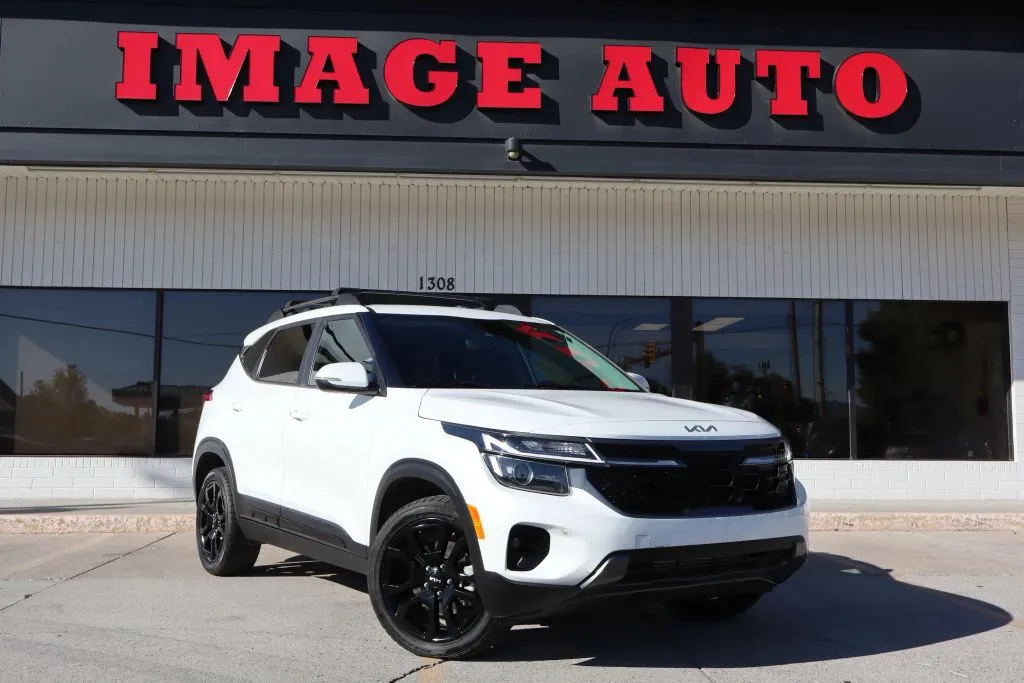 White 2024 Kia Seltos X-Line for sale in West Jordan, UT