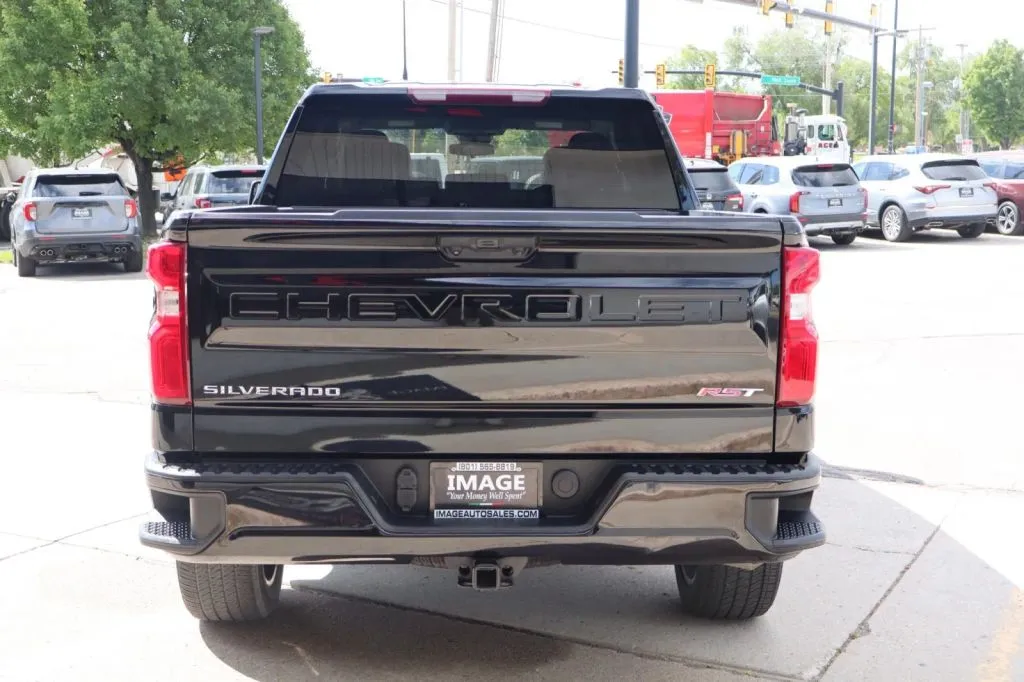2023 Chevrolet Silverado 1500 RST - Photo 7