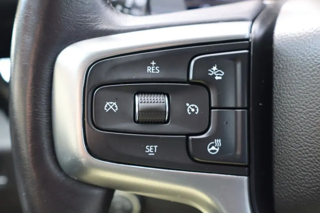 2023 Chevrolet Silverado 1500 RST - Photo 17