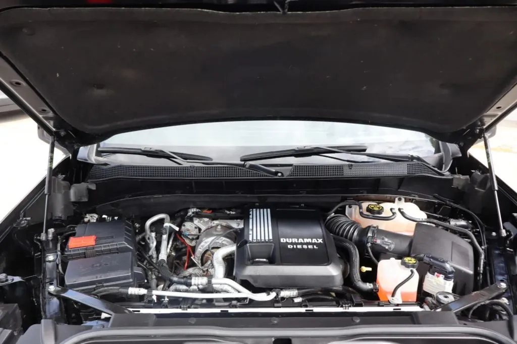 2023 Chevrolet Silverado 1500 RST - Photo 25