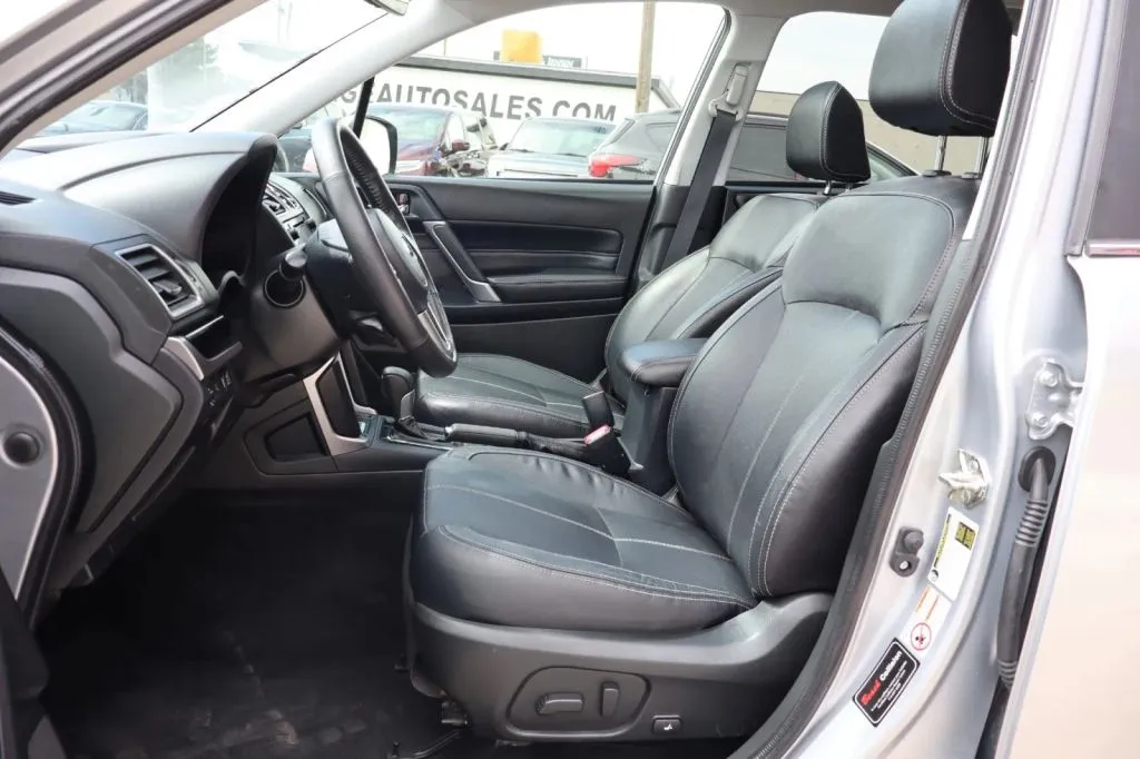 2018 Subaru Forester Touring - Photo 11