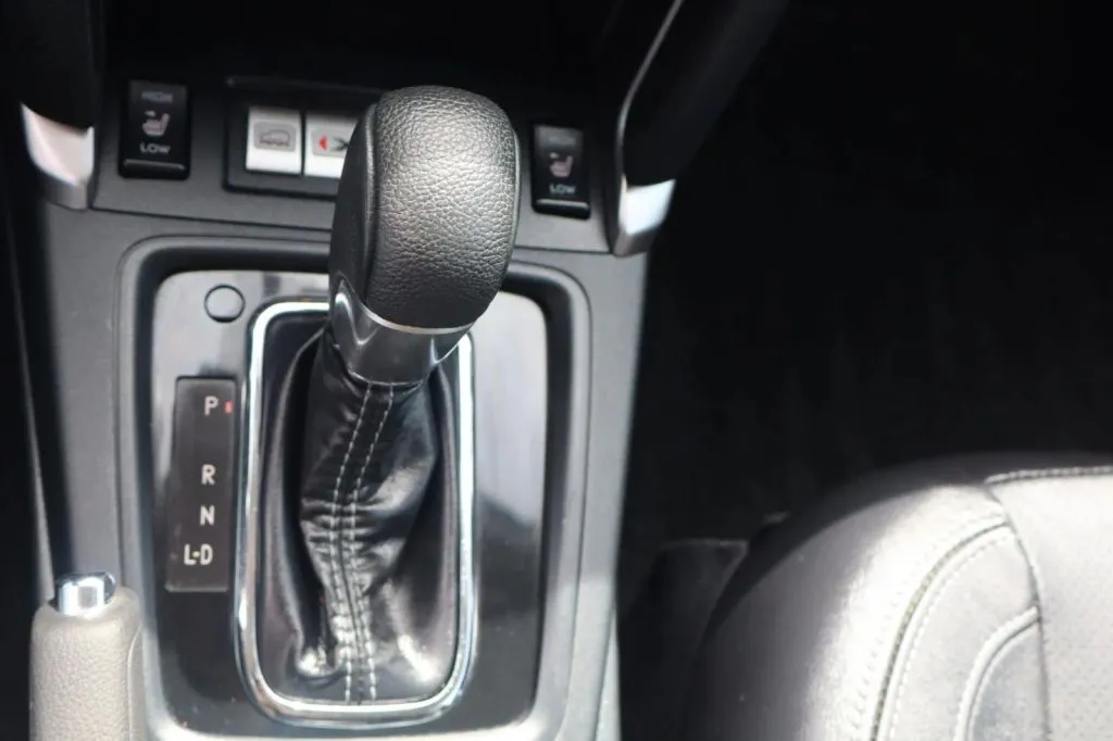 2018 Subaru Forester Touring - Photo 25
