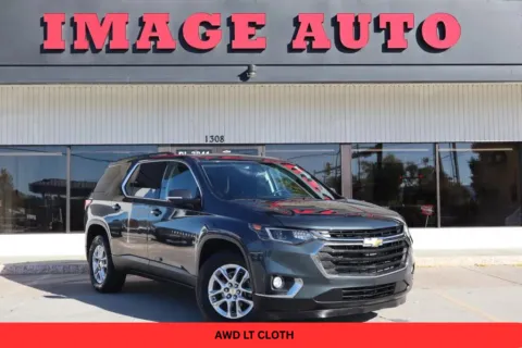 Gray 2019 Chevrolet Traverse LT Cloth for sale in West Jordan, UT