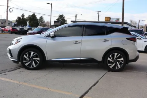 More photos of 2023 Nissan Murano SL at Image Auto, UT