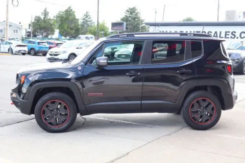 More photos of 2016 Jeep Renegade Trailhawk at Image Auto, UT