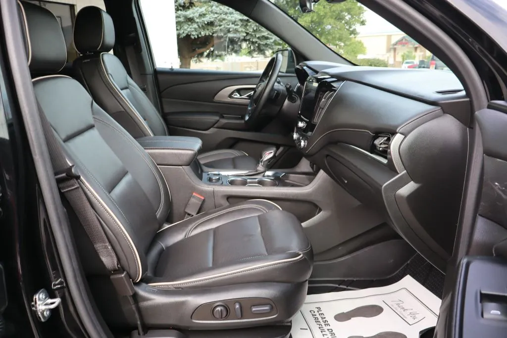 2023 Chevrolet Traverse Premier - Photo 13