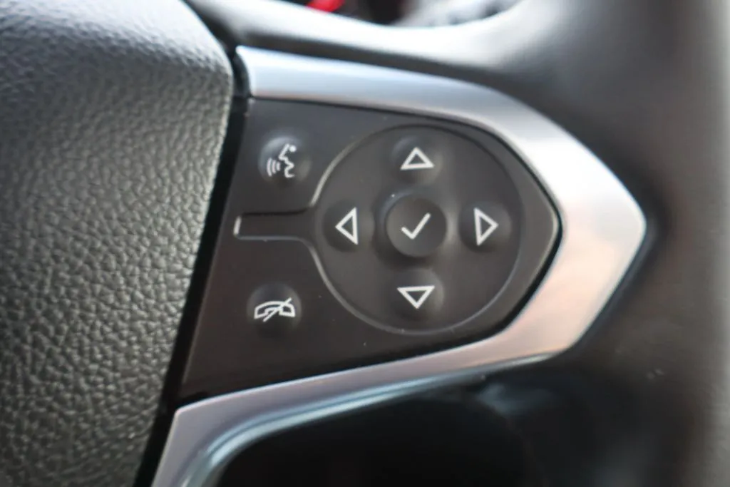 2023 Chevrolet Traverse Premier - Photo 24