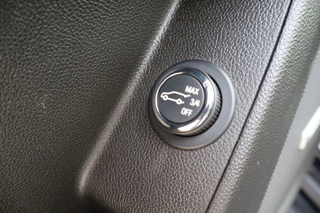2023 Chevrolet Traverse Premier - Photo 20