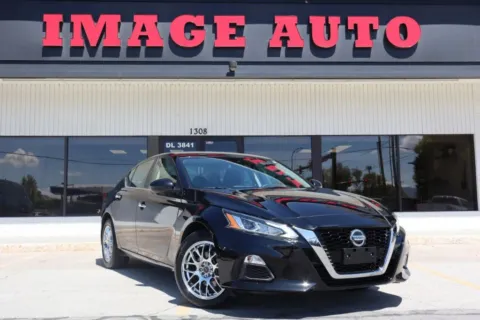 Black 2022 Nissan Altima 2.5 SV for sale in West Jordan, UT