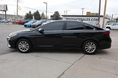 More photos of 2018 Hyundai Sonata SE at Image Auto, UT