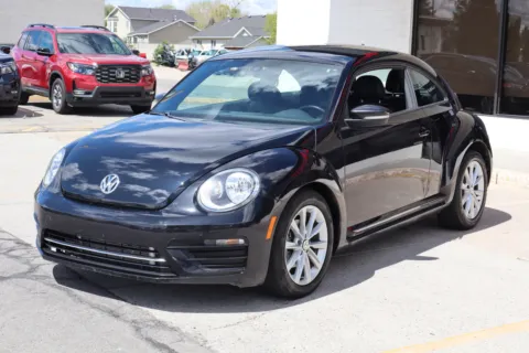 More photos of 2018 Volkswagen Beetle S at Image Auto, UT