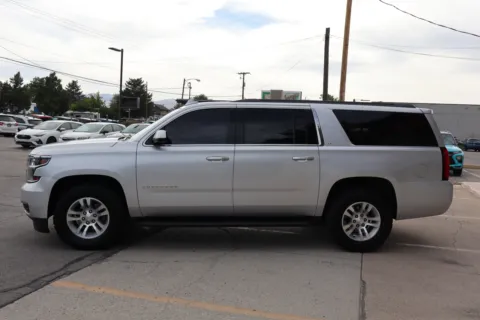 More photos of 2018 Chevrolet Suburban LT at Image Auto, UT