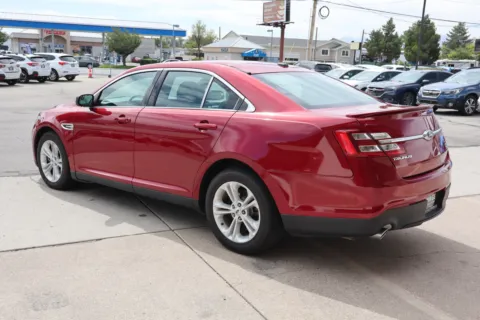 More photos of 2018 Ford Taurus SEL at Image Auto, UT