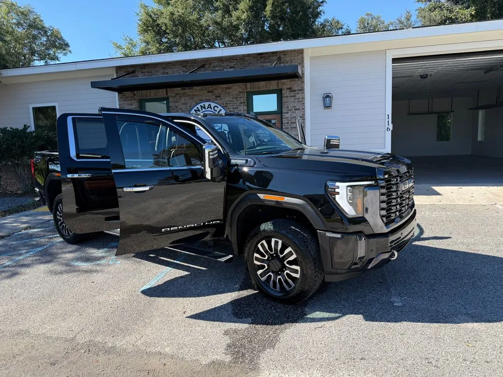 Black 2024 GMC Sierra 2500HD Denali Ultimate for sale in Wando, SC