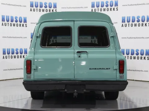 More photos of 1968 Chevrolet Suburban at Hudson Autoworks, NC