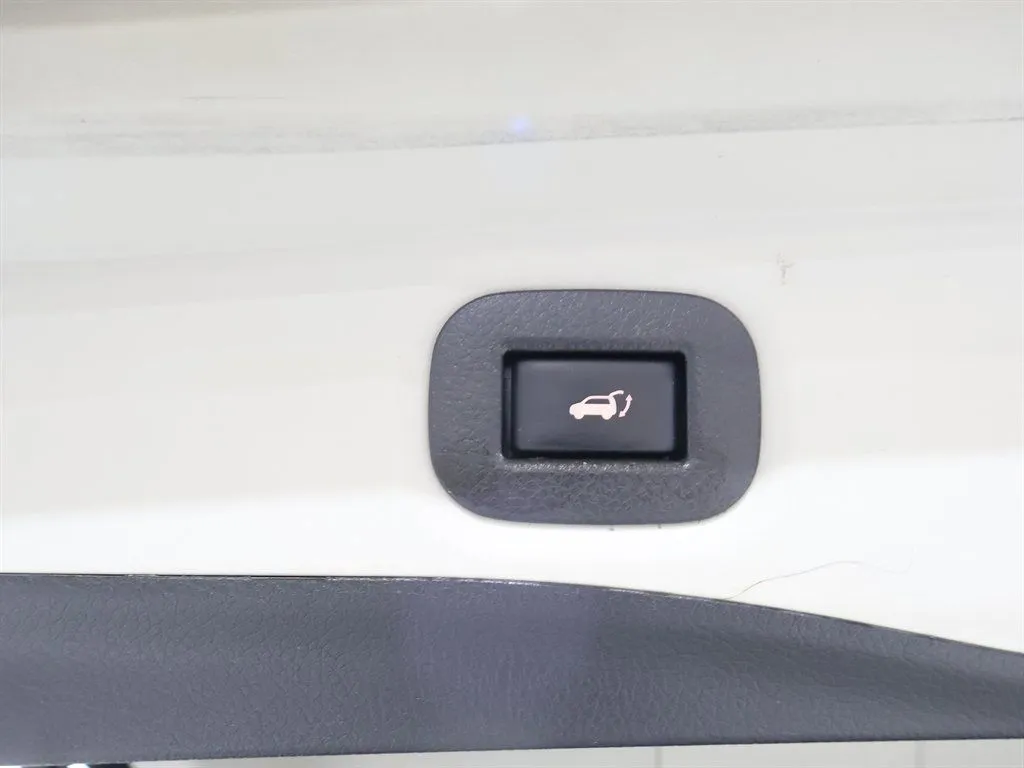 2017 Nissan Rogue SL - Photo 29